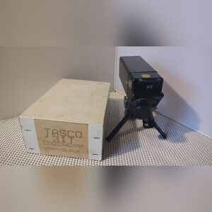 TASCO 31T SPOTTING SCOPE with Integral Tripod & Box 12x20x40mm Gray/Black